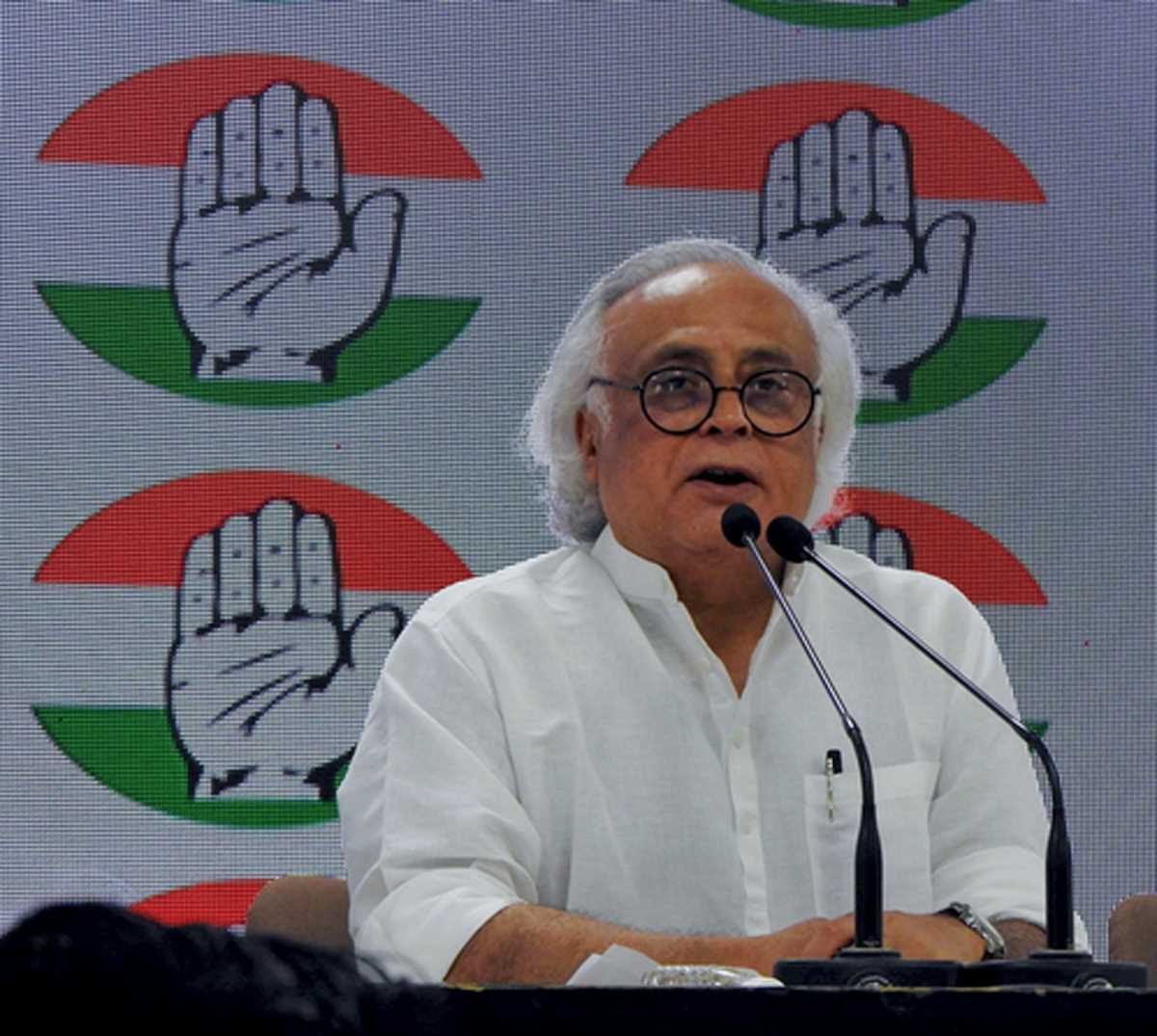 समलैंगिक विवाह मामले पर जयराम बोले, कांग्रेस सुप्रीम कोर्ट के फैसलों का अध्ययन कर रही